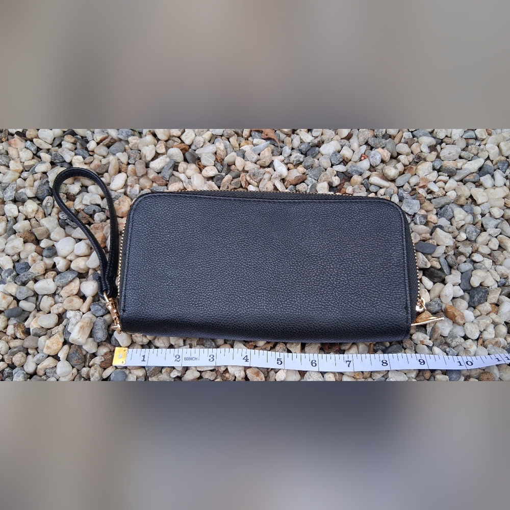 Elegant Black Wristlet Wallet